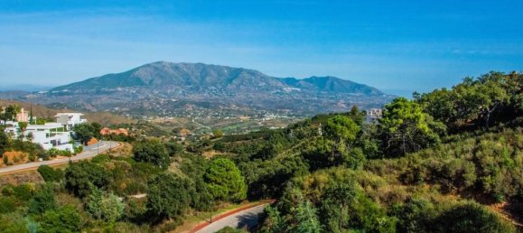 3 Schlafzimmer Villa in Marbella Del Este, Spain, Nr. 2952 8