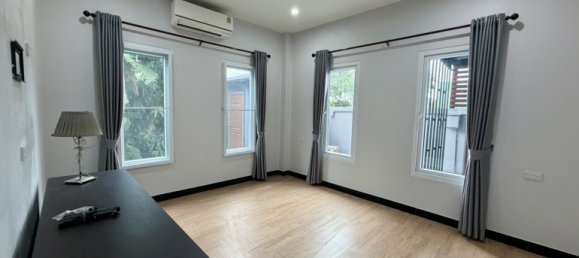4 bedrooms House for sale in Pattaya, Chonburi, Eastern Thailand, Thailand № 172872 11