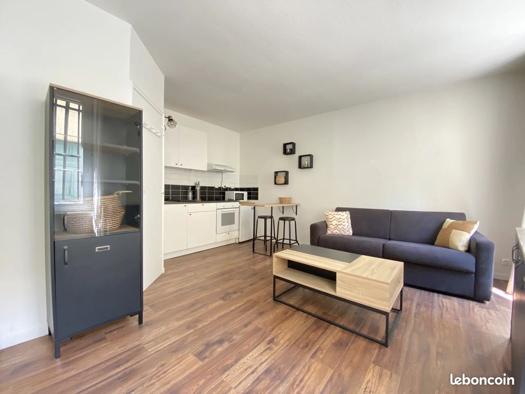 Studio in Bordeaux, France No. 286250