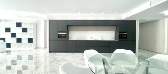 3 chambres Appartement à Marbella, Spain No. 34075 6