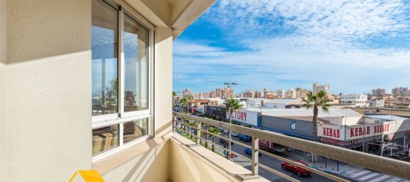 5 bedrooms Apartment in Torrevieja, Spain No. 40801 4