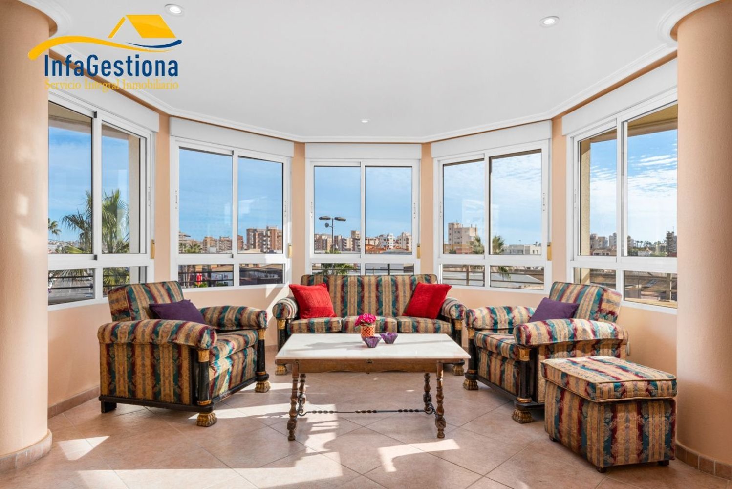 5 bedrooms Apartment in Torrevieja, Spain No. 40801