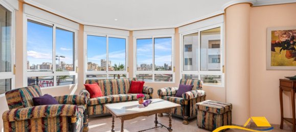 5 bedrooms Apartment in Torrevieja, Spain No. 40801 9