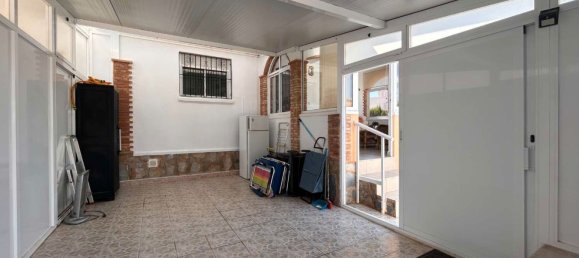 2 bedrooms House in Alicante, Spain No. 162314 5