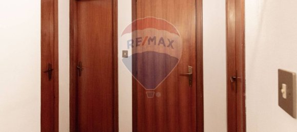 3 bedrooms Apartment in Catania, Italy No. 131026 13