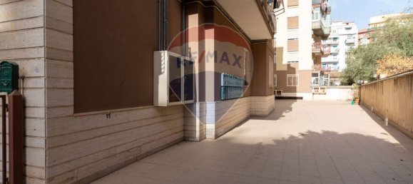 3 bedrooms Apartment in Catania, Italy No. 131026 2