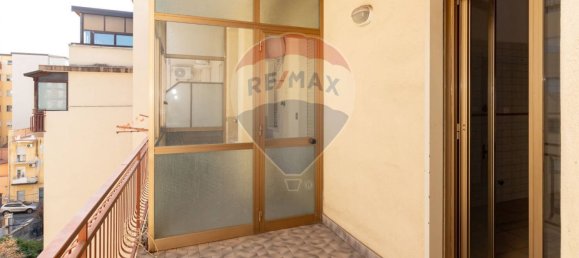 3 bedrooms Apartment in Catania, Italy No. 131026 22