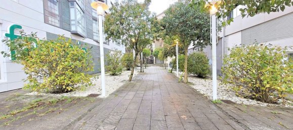 205m² Commercial property in A Coruna, Spain No. 40199 4