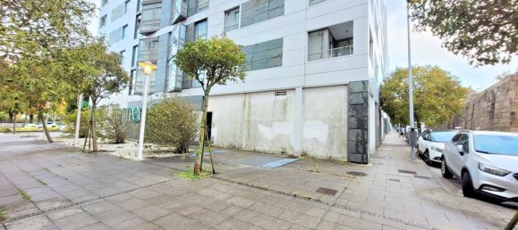 205m² Commercial property in A Coruna, Spain No. 40199 14