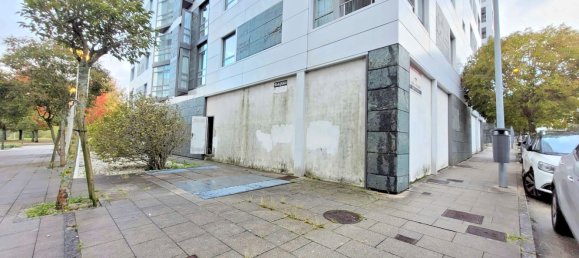 205m² Commercial property in A Coruna, Spain No. 40199 9