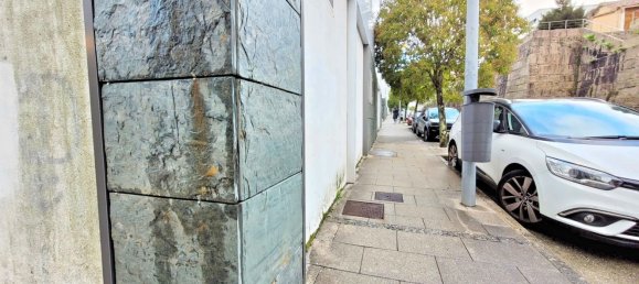 205m² Commercial property in A Coruna, Spain No. 40199 17