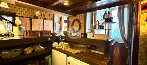 Квартира с 2 комнатами в Поццуоли, Италия № 167130 12