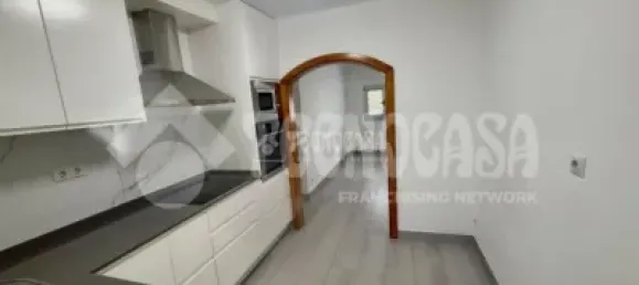 Apartamento de 3 dormitorios en Las Palmas De Gran Canaria, Spain No. 170135 5
