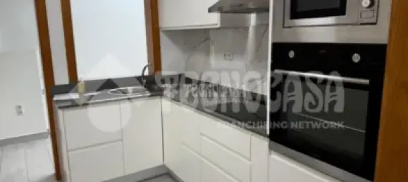 Apartamento de 3 dormitorios en Las Palmas De Gran Canaria, Spain No. 170135 4