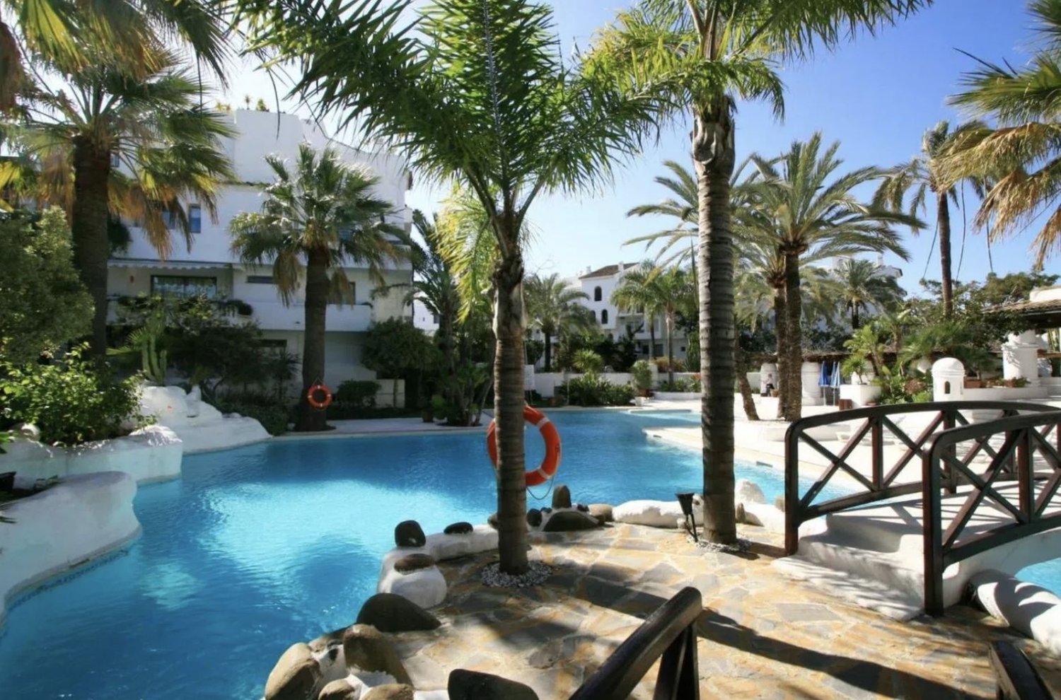 Apartamento T2 em Marbella, Spain N.º 136747