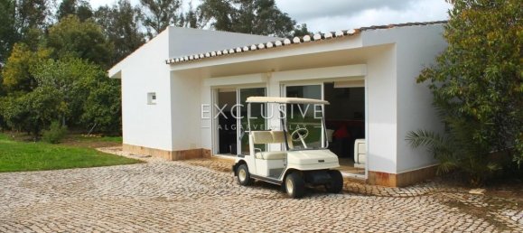5 bedrooms Villa in Portimao, Portugal No. 7471 10