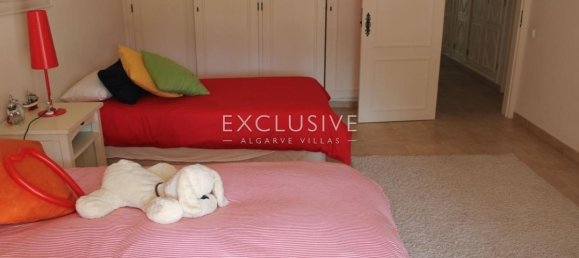 5 bedrooms Villa in Portimao, Portugal No. 7471 9