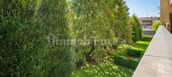 3 bedrooms Apartment in Scandiano, Italy No. 346986 3