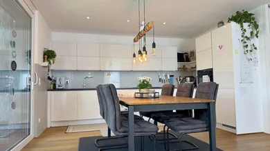 Квартира с 3 спальнями в Лустенау, Австрия № 203070