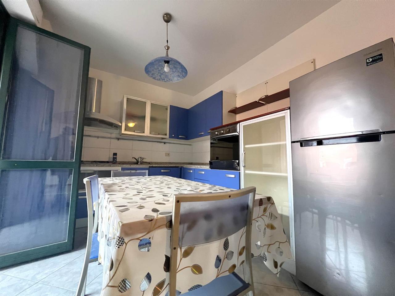 4-salle Appartement à Cecina, Italy No. 137575