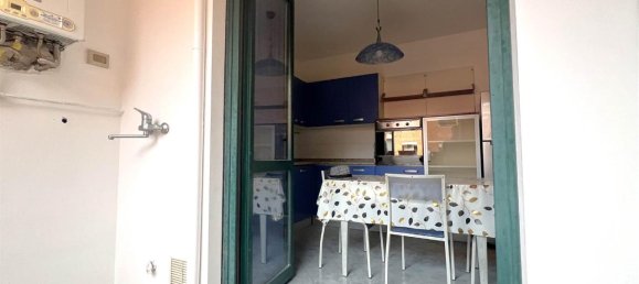 4-salle Appartement à Cecina, Italy No. 137575 4