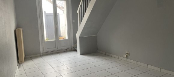 2 bedrooms House in Orleans, France No. 42859 5