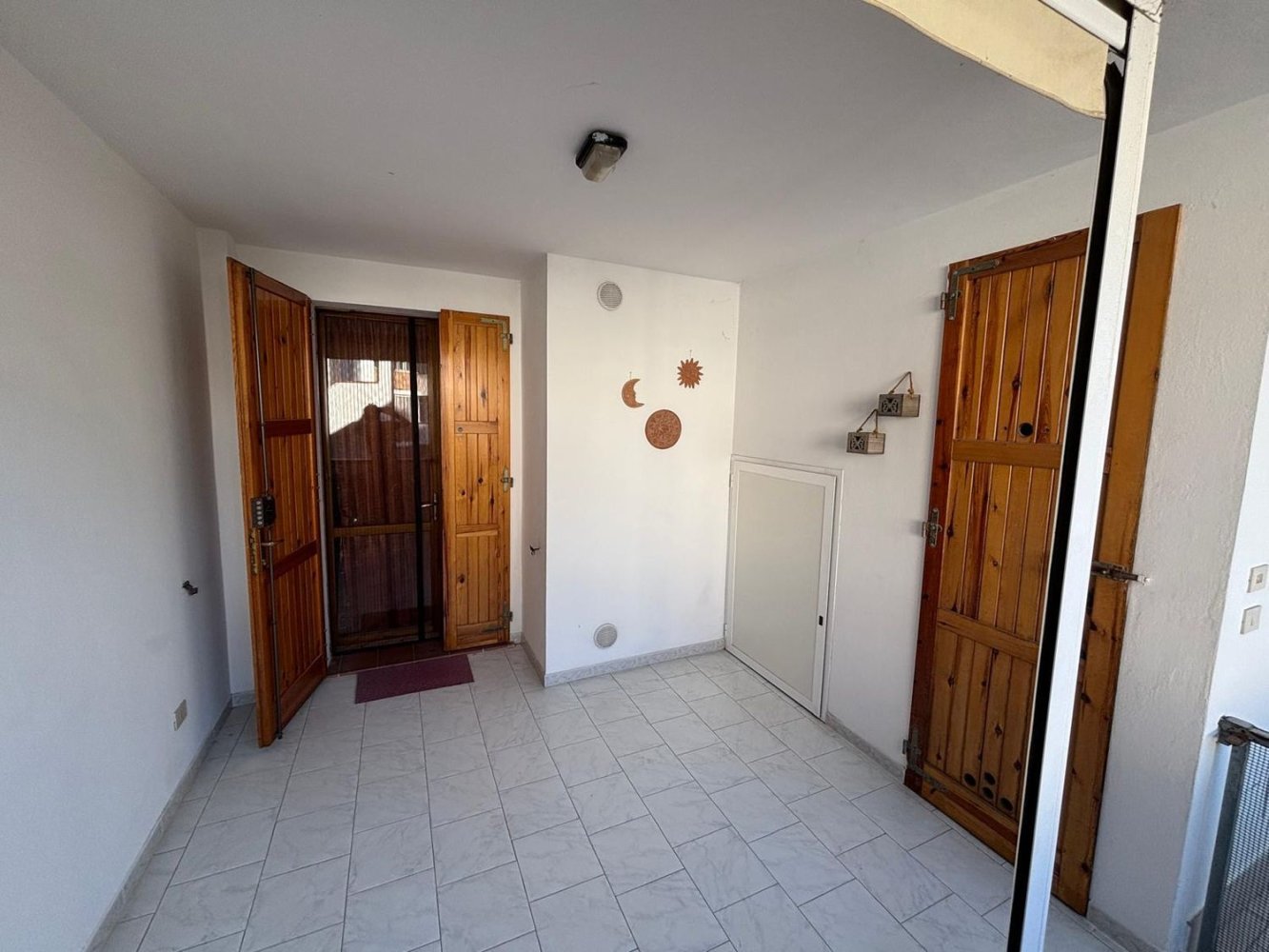 2 bedrooms Apartment in Comacchio, Italy No. 372128