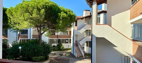 2 bedrooms Apartment in Comacchio, Italy No. 372128 5