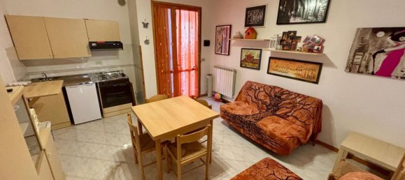 2 bedrooms Apartment in Comacchio, Italy No. 372128 8