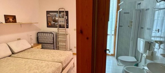2 bedrooms Apartment in Comacchio, Italy No. 372128 10