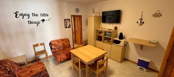 2 bedrooms Apartment in Comacchio, Italy No. 372128 7