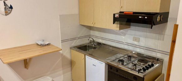 2 bedrooms Apartment in Comacchio, Italy No. 372128 9