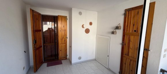 2 bedrooms Apartment in Comacchio, Italy No. 372128 2