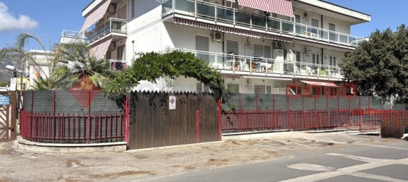 Квартира с 3 комнатами в Террачина, Италия № 329284 42