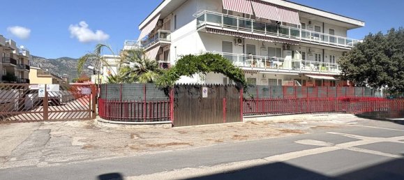 Квартира с 3 комнатами в Террачина, Италия № 329284 43