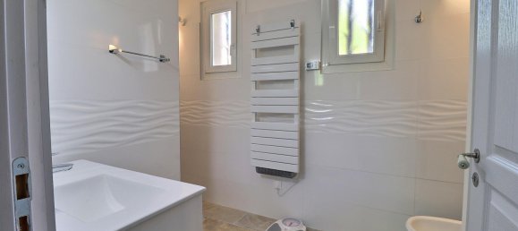 4 Schlafzimmer Villa in Uzes, France, Nr. 309085 18