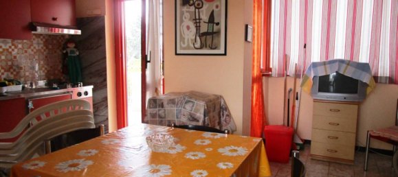 1 bedroom Apartment in Manfredonia, Italy No. 122138 2
