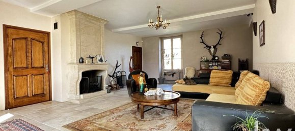 9 Schlafzimmer Haus in Chateau-Thierry, France, Nr. 246194 17