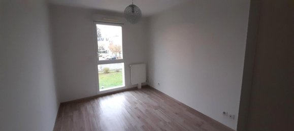 Apartamento de 2 dormitorios en Fleury-les-Aubrais, France No. 153872 6