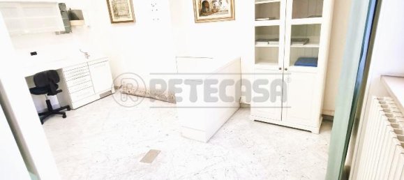 Квартира с 3 комнатами в Пескара, Италия № 86824 15