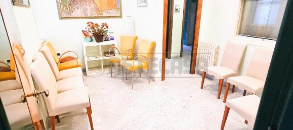 Квартира с 3 комнатами в Пескара, Италия № 86824 6