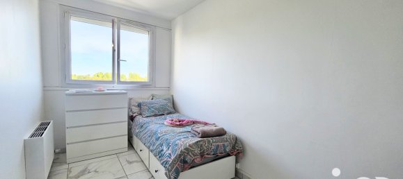 3 chambres Appartement à Savigny-le-Temple, France No. 324685 6