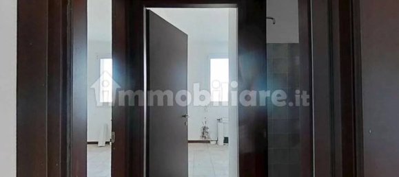 2 bedrooms Apartment in Campi Bisenzio, Italy No. 11858 8
