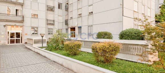2-salle Appartement à Milan, Italy No. 269894 18