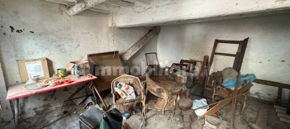 5 rooms Building in Cremona, Italy No. 378644 9