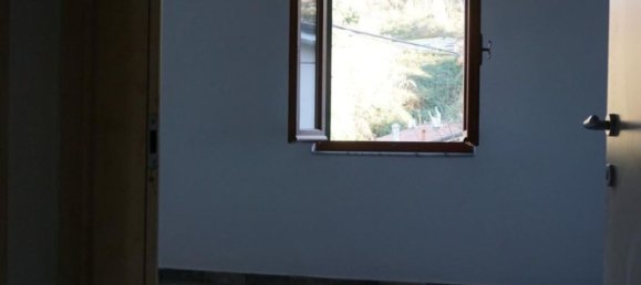 4 rooms Apartment in Massa, Italy No. 126434 8