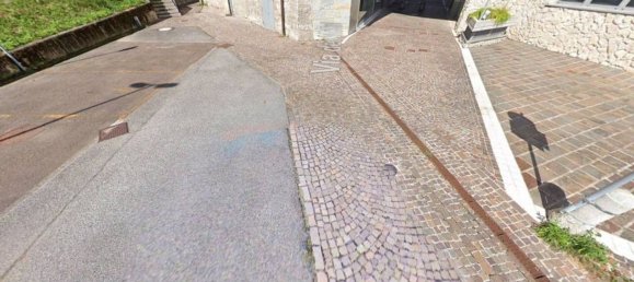 512m² Commercial property in Belluno, Italy No. 272822 4