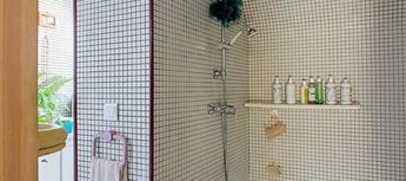 2 bedrooms Duplex in Les Lilas, France No. 313879 17