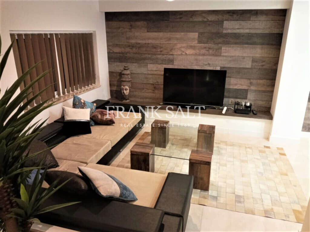 Пентхаус с 2 спальнями в Марсаскала, Мальта № 4857