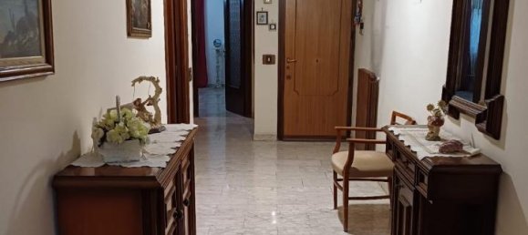 4 rooms Apartment in Rome, Italy No. 70608 10